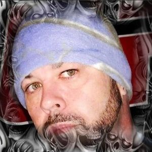 Meet your Posher, Wesley